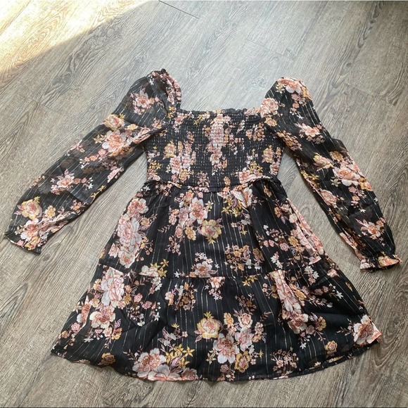 American Eagle Floral Dreas - Picture 2 of 15